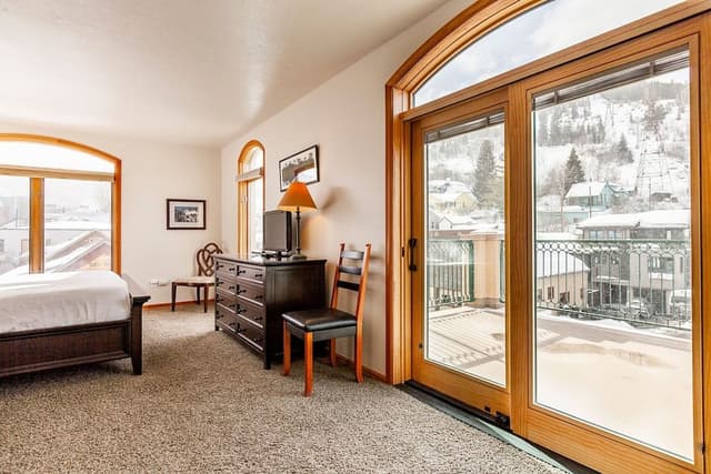 2-Bedroom Condominium with Spa #203