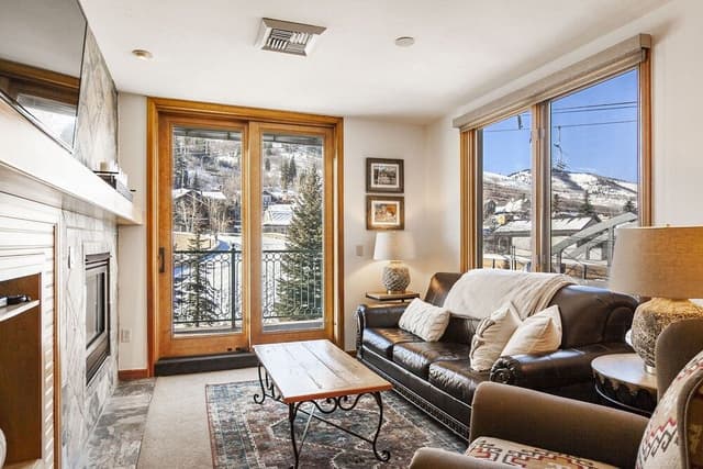 1-Bedroom Condominium with Spa #202