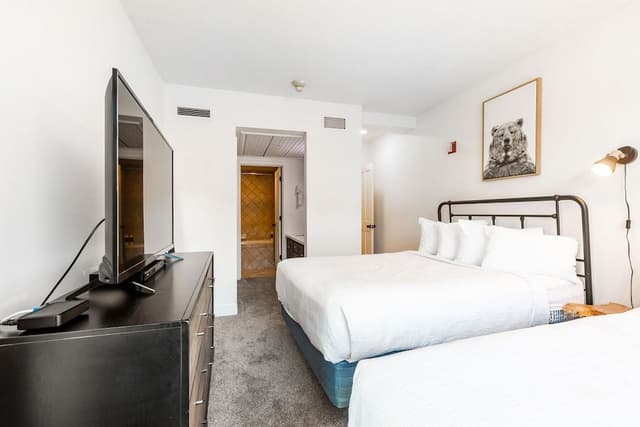 2-Bedroom Condominium with Spa #209