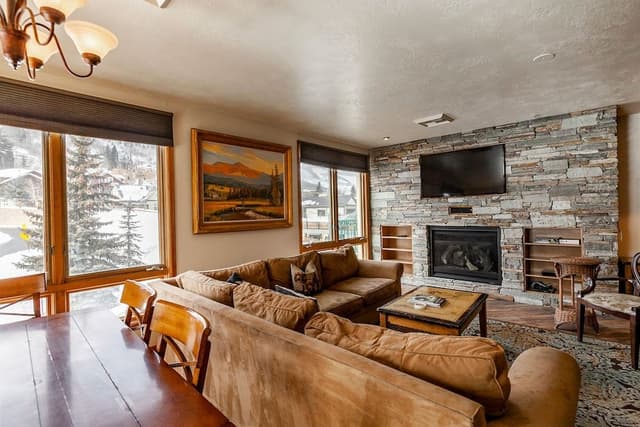2-Bedroom Condominium with Spa #203