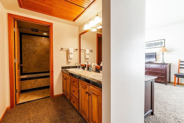 2-Bedroom Condominium with Spa #203