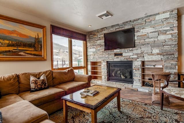 2-Bedroom Condominium with Spa #203