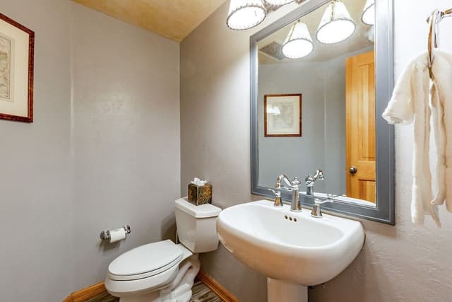 3-Bedroom Condominium with Spa #212