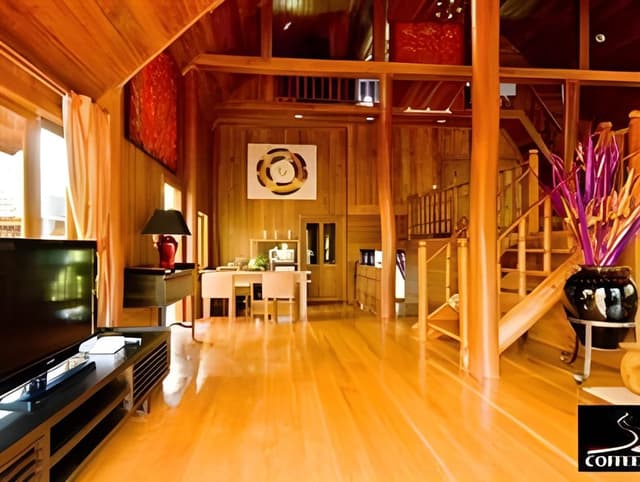 4 Bedroom Villa