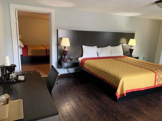 Standard Suite, 2 Bedrooms, Non Smoking