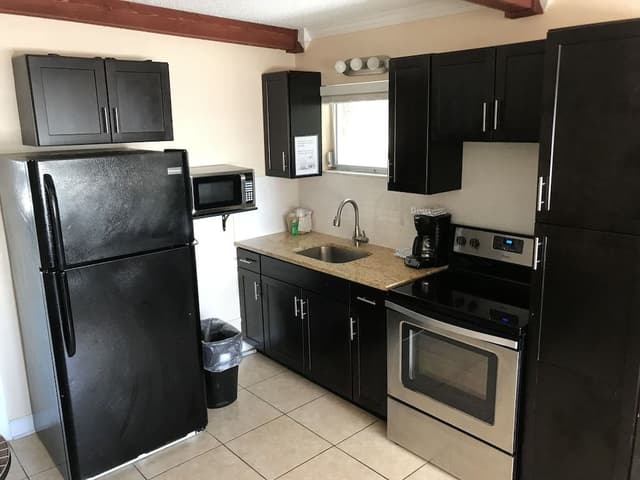 Room, 1 Queen Bed and 1 Sofa Bed, Kitchen, Courtyard View, 2nd Floor