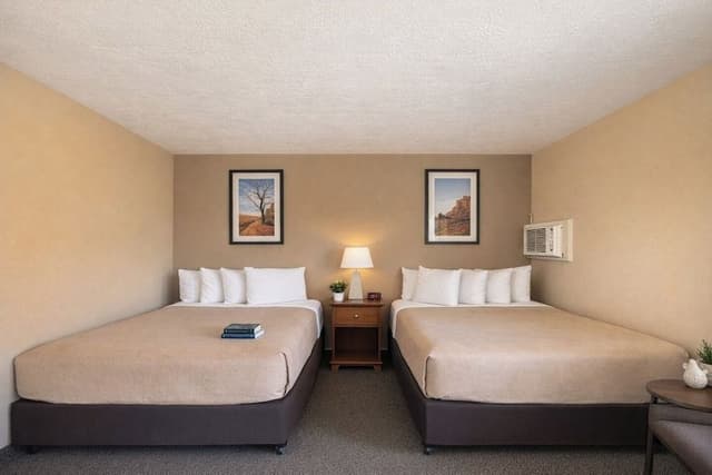 Standard Room, 2 Queen Beds