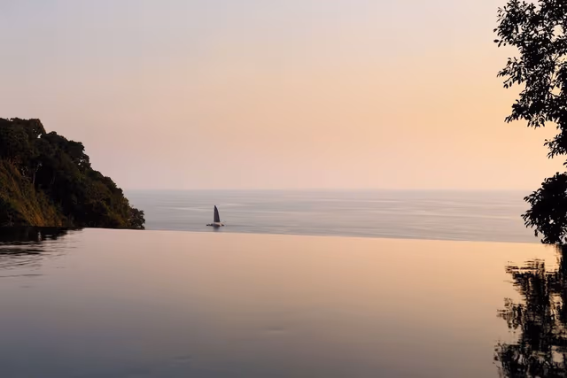 Cliff Pool Villa