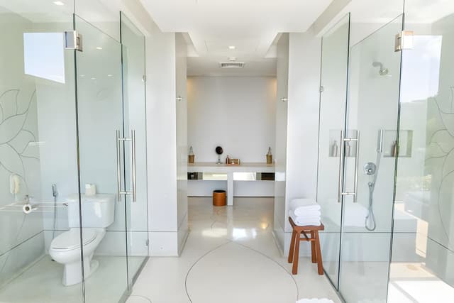 Ocean Pool Suite