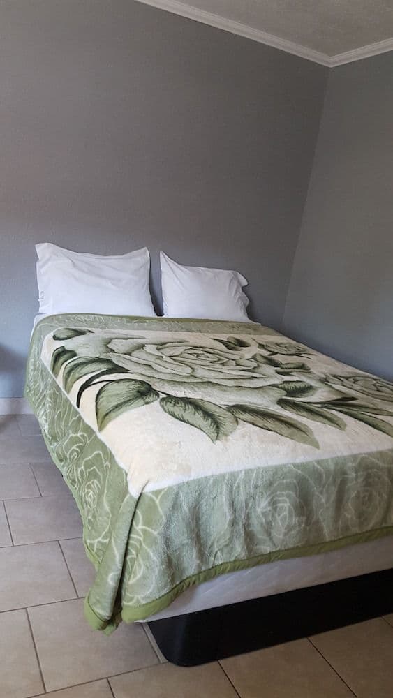 Basic Double Room