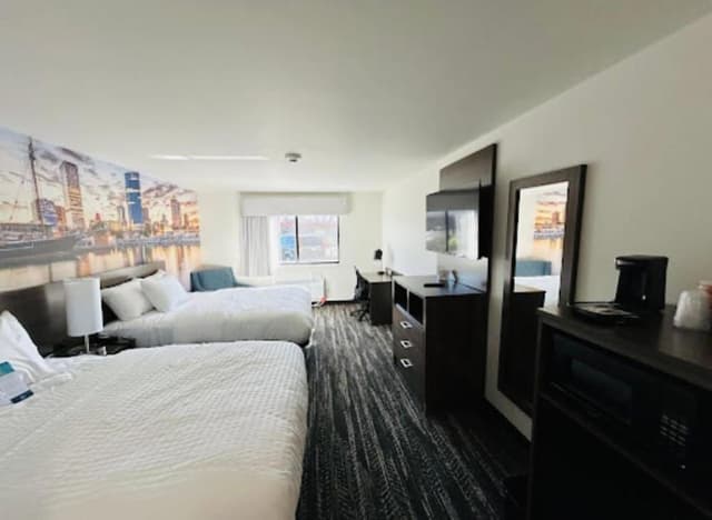 Senior Room, 2 Queen Beds, Accessible, Non Smoking