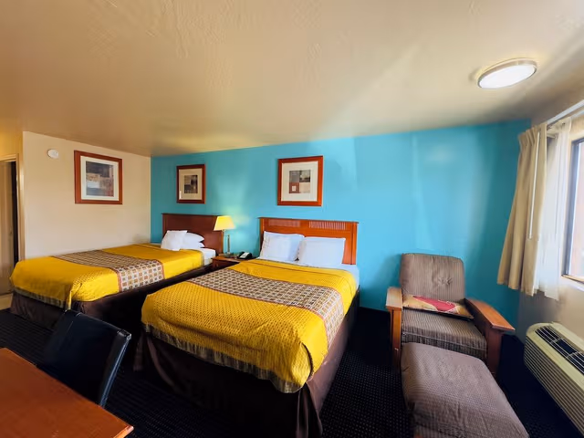 Standard Room, 2 Queen Beds (Downstairs, North Side)