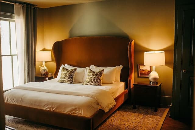 Classic Room, 1 King Bed