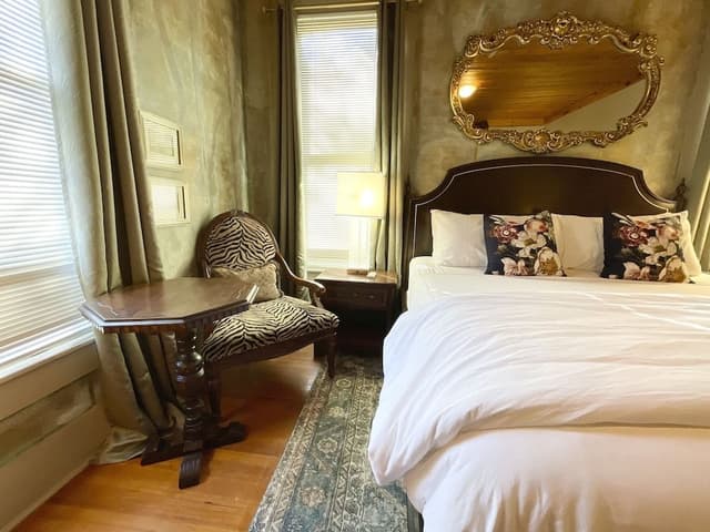 Classic Room