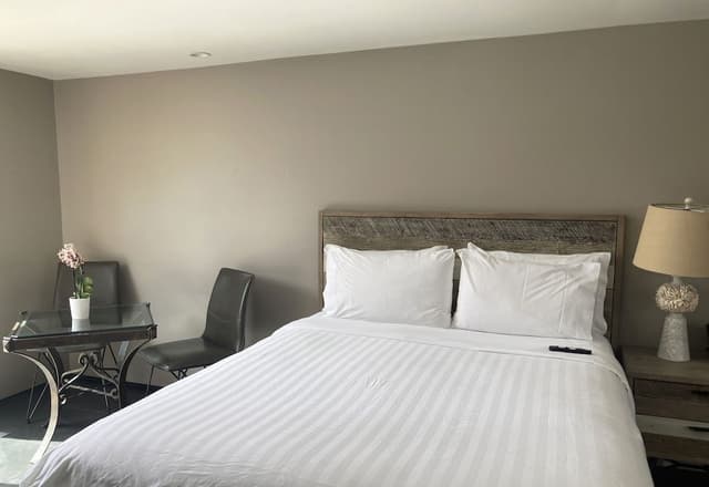 Deluxe Room, 2 Queen Beds (North Building)
