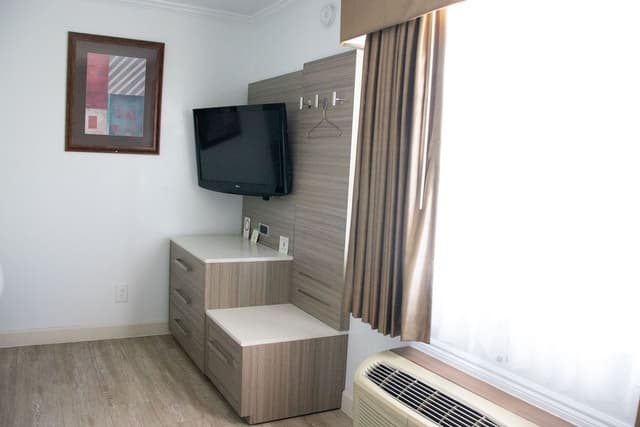 Standard Double Room, 2 Queen Beds