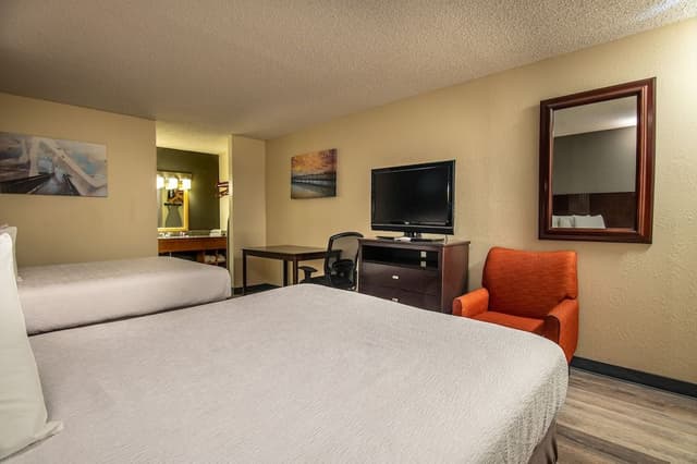 Standard Room, 2 Queen Beds, Non Smoking