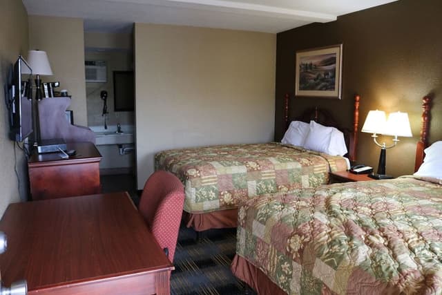 Standard Room, 2 Queen Beds, Non Smoking, Refrigerator & Microwave