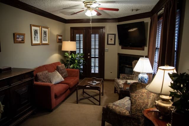 King Williams Suite