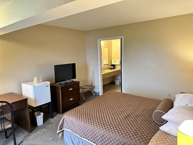 Spruce Suite Double Queen Bed, Balcony
