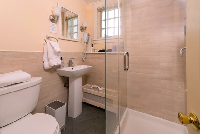 Economy Double Room, Mountain View (Sugarloaf Mountain)