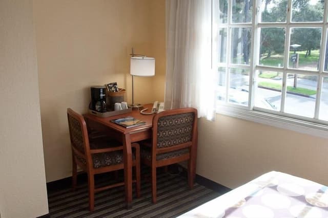 Standard Room, 1 King Bed, Fireplace