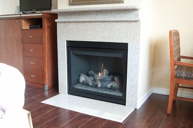 Standard Room, 1 King Bed, Fireplace