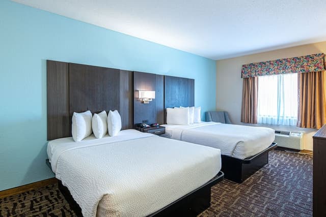 Standard Room, 2 Queen Beds