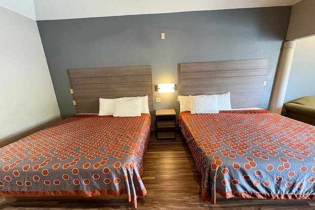 Room, Smoking, Kitchenette (2 King Beds)