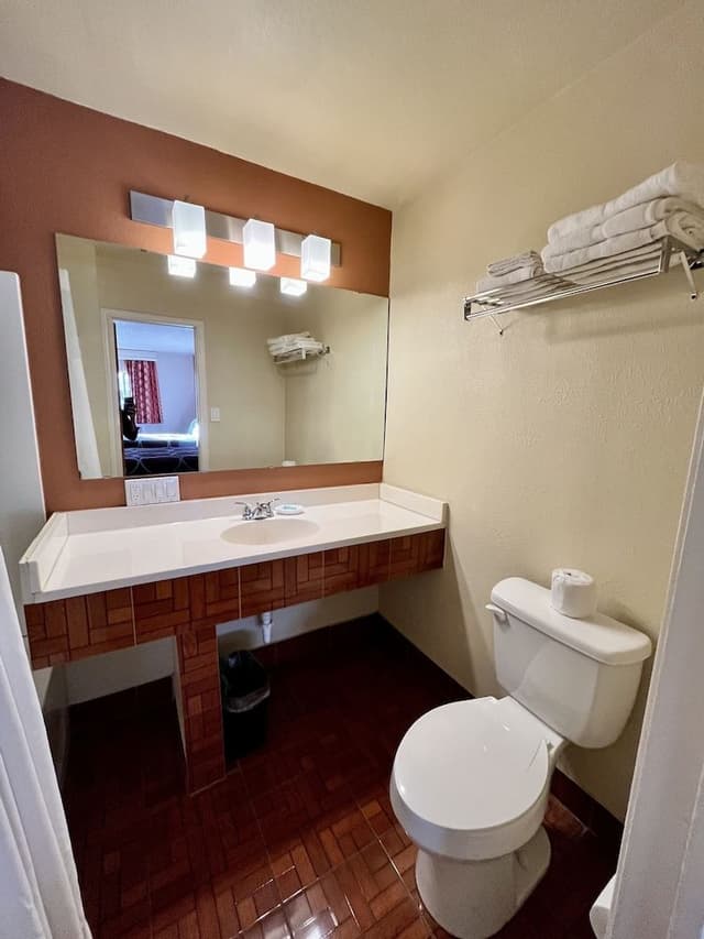 Deluxe Double Room, 2 Queen Beds, Non Smoking