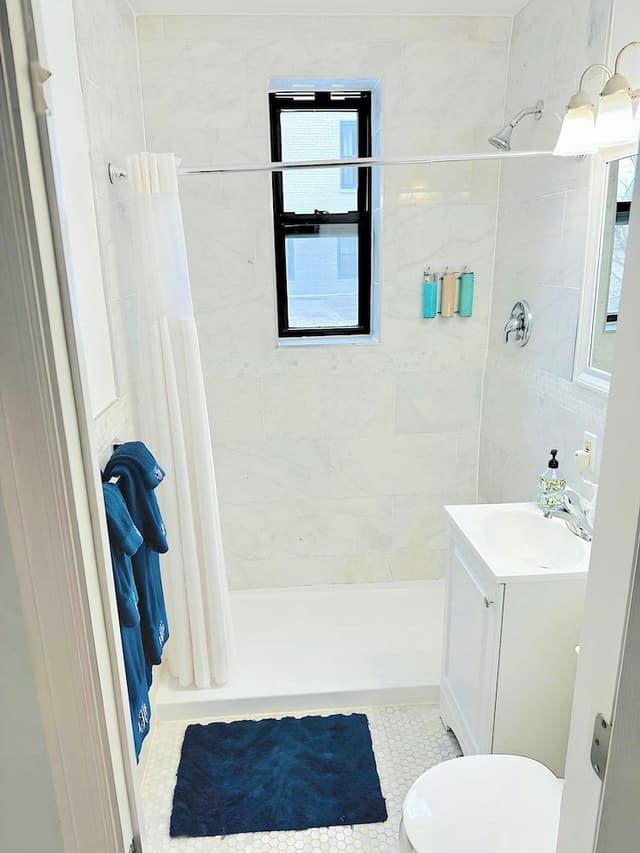 Double Queen Suite