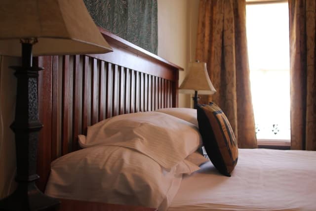Standard, One Queen Bed