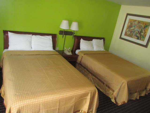 Standard Room, 2 Double Beds, Smoking
