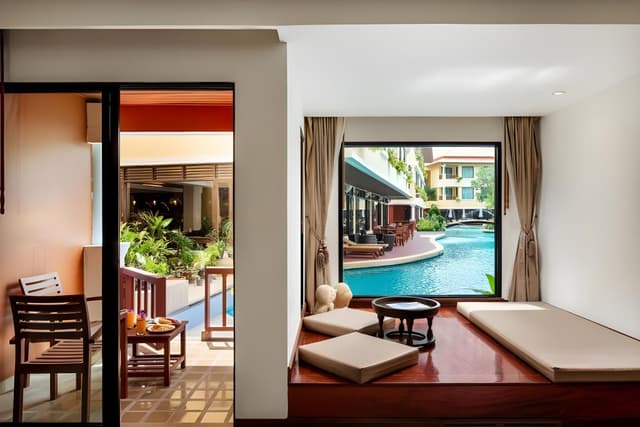 Double or Twin Room with Pool Access