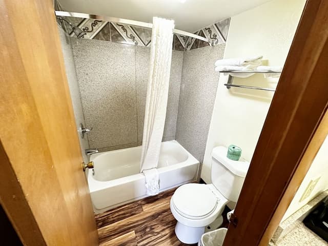 Standard Room, 2 Queen Beds, Non Smoking