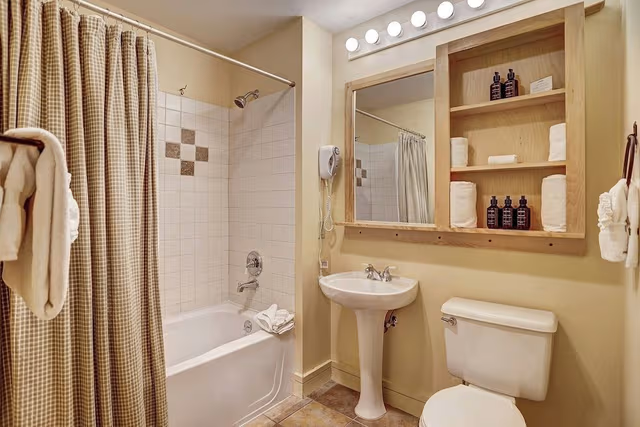 Condo, 1 Bedroom (Silver Mill)