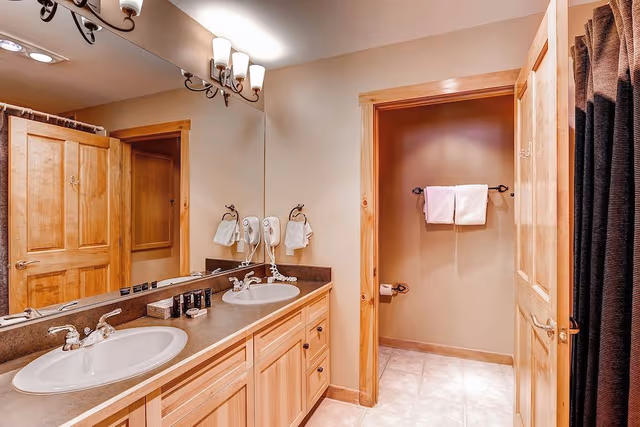 Condo, 2 Bedrooms (Dakota Lodge)