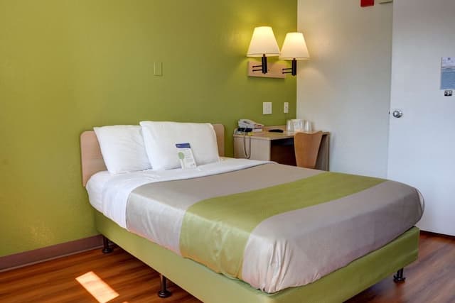 Standard Room, 1 Double Bed, Accessible, Non Smoking