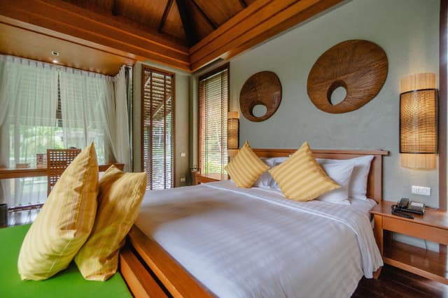 Float Villa