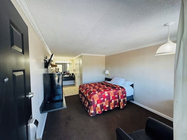 Deluxe Single Room, Non Smoking, City View