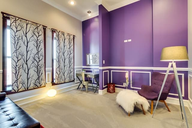 Deluxe Room, 1 King Bed, City Views 3A