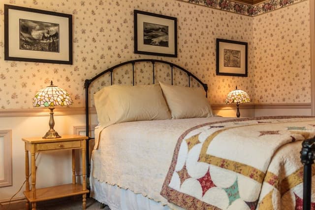 Luxury Room, 1 King Bed, Terrace, Mountain View (Room 20)