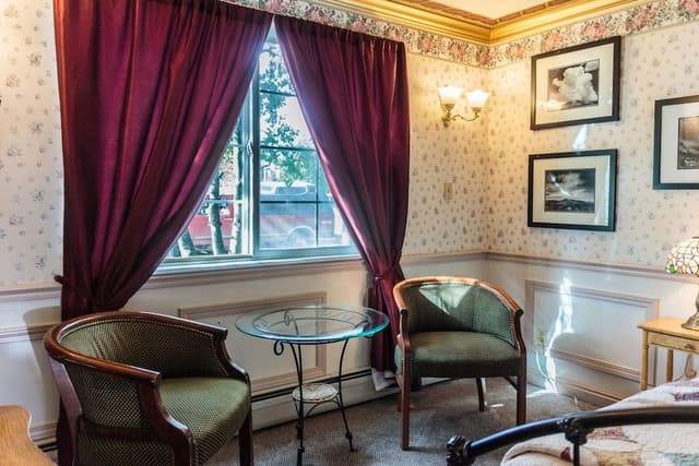 Luxury Room, 1 King Bed, Terrace, Mountain View (Room 20)
