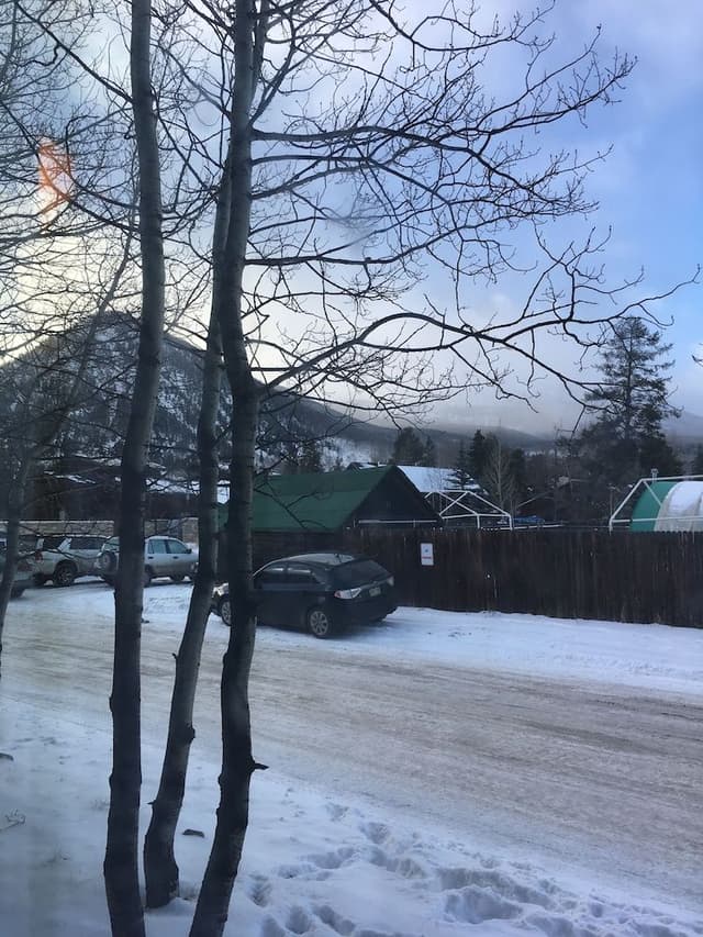 Deluxe Room, 1 King Bed, Terrace, Mountain View