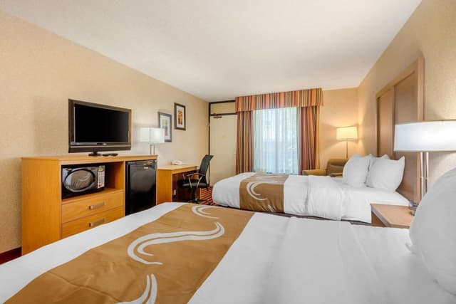 Room, 2 Queen Beds, Accessible, Non Smoking