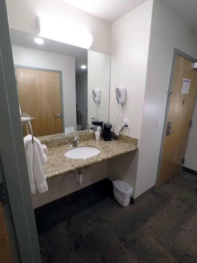 Standard Double Room, 2 Queen Beds