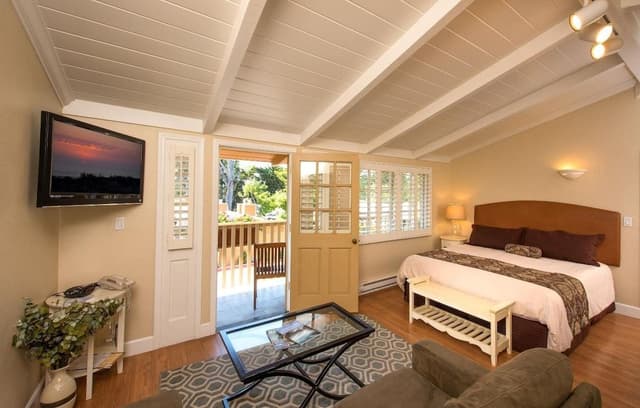Suite, 1 King Bed