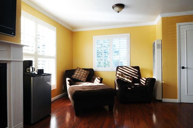 Deluxe Room, 1 King Bed, Jetted Tub