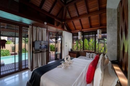 Grand Pool Villa