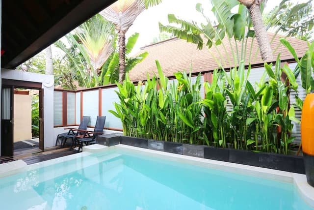 Hydro Pool Villa